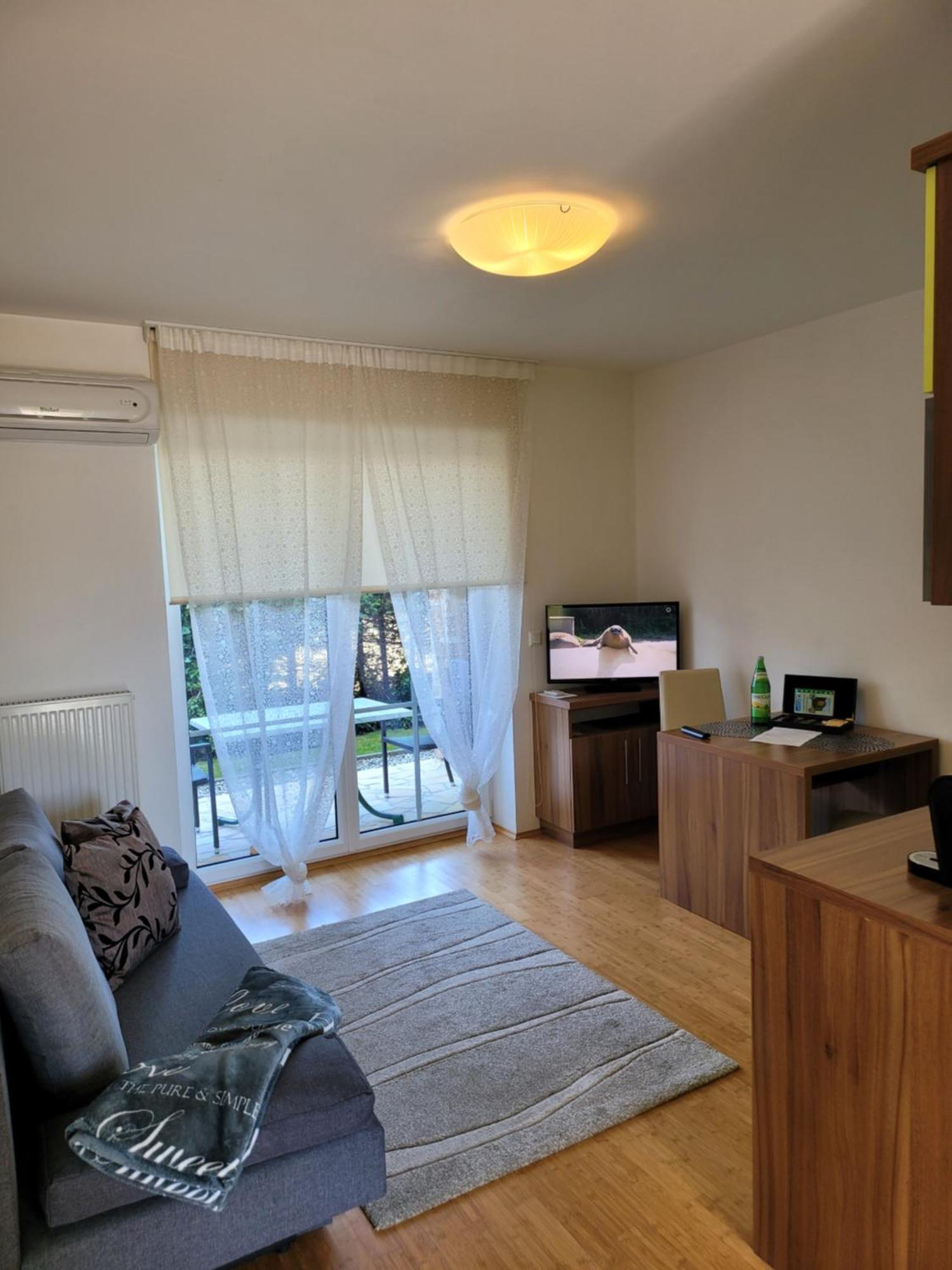 Apartmenthausmannstaetten Hausmannstatten 외부 사진