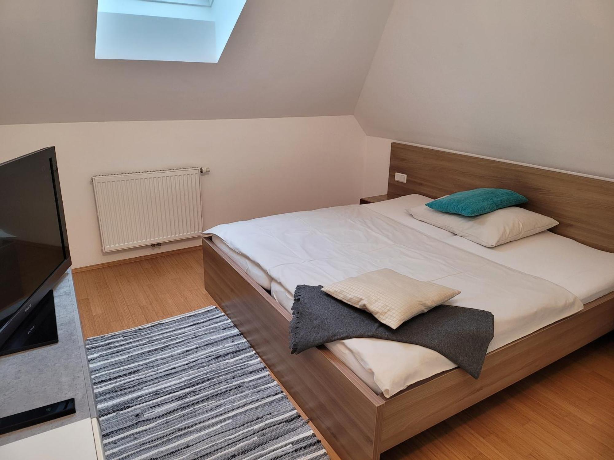 Apartmenthausmannstaetten Hausmannstatten 외부 사진