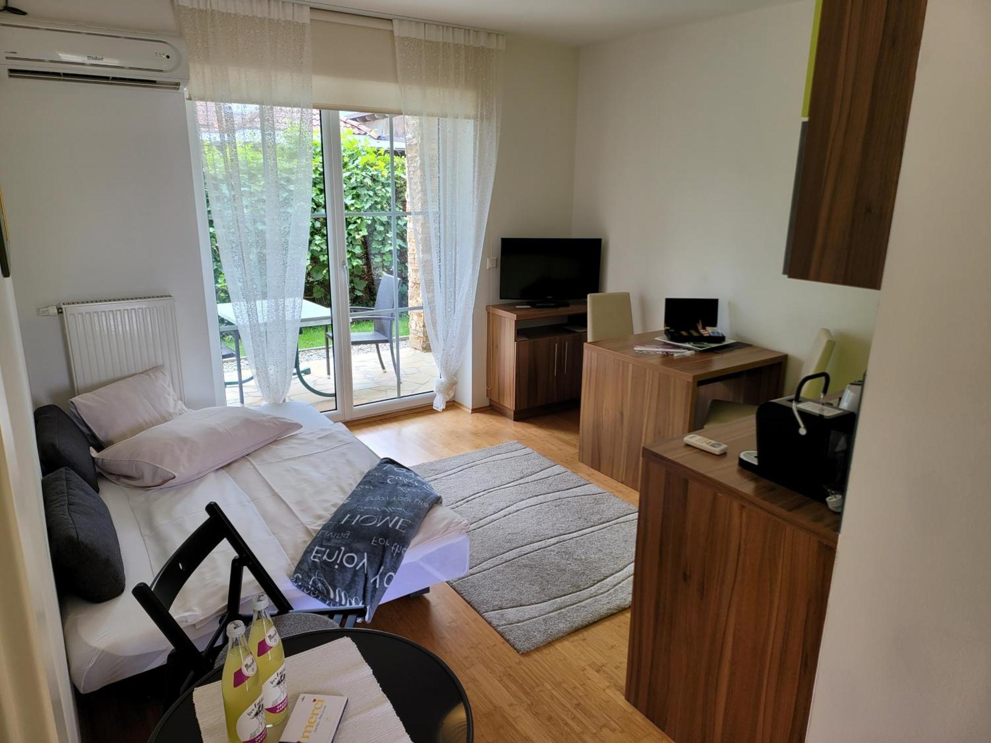 Apartmenthausmannstaetten Hausmannstatten 외부 사진